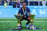 Dumfries Enters Barcelona's Radar if Koundé Departs