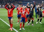 Cucurella and Grimaldo Reach the World Cup as Barcelona Continues Search for a Left-Back