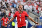 برشلونة يستكشف ضم هاري كين بعد كأس العالم