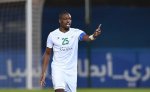 Moez Hawsawi anuncia su retiro del fútbol oficialmente