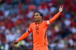Milan vise la signature de Virgil van Dijk