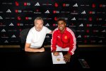 Manchester United Signs Andre Santos Until 2031