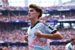PSG Eyeing De Ketelaere as Priority Remains Ekitike