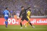 الغموض يحيط بمستقبل ياسين بونو مع الهلال