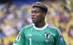 PSG Targets Japanese Keeper Zion Suzuki