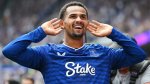 ندياي يُبلغ إيفرتون برغبته في الرحيل إلى الهلال
