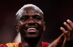 Tottenham se mueve para fichar a Osimhen