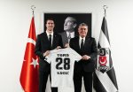 Besiktas ficha a Dusan Vlahovic