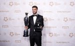 برونو فيرنانديز يتوج بجائزة أفضل لاعب في البريميرليج من رابطة اللاعبين المحترفين