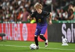 جوردون يسعى لتجاوز ذكرياته السيئة أمام أتلتيك بلباو مع برشلونة