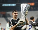 Chelsea Agree Deal with Aston Villa for Emiliano Martinez