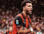 ميلان يهزم فينيسا بثنائية ويتصدر الدوري الإيطالي