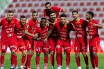 Equipo de árbitros para el partido Shabab Al-Ahli contra Tractor