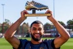 Sibari remporte le soulier d'or en tant que meilleur joueur de la ligue néerlandaise