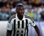 Kolo Muani se somete a una cirugía tras fractura en un dedo