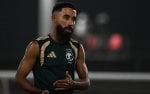 Nawaf Boushal : Les fans de l'ouest ont toujours une présence forte et impactante