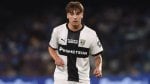 Inter monitor Adrián Bernabé amid Hakan Çalhanoğlu exit