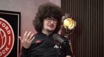 Famous Manchester United fan celebrates two years without a haircut