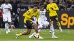 Borussia Dortmund prend temporairement la tête avec un but tardif contre l'Eintracht Francfort