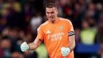 Lunin réussit son test du Clásico avec brio et brille au Camp Nou