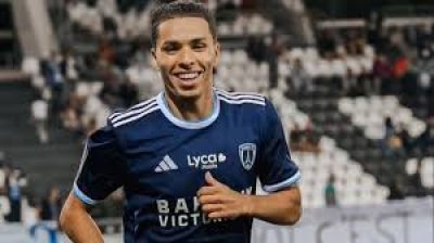 كبّال يؤكد تمسّكه بالبقاء في باريس رغم العروض الفرنسية والأوروبية