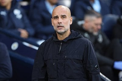 مانشستر سيتي يستهدف التعاقد مع موهبة ليدز يونايتد