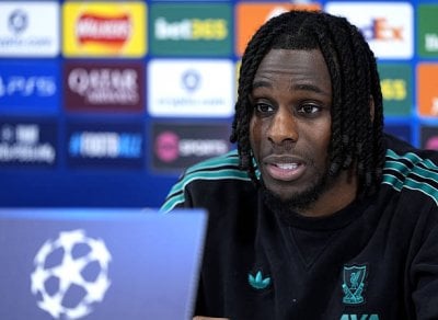 Frimpong: El enfrentamiento contra Qarabag será difícil, y Liverpool se ha convertido en el villano
