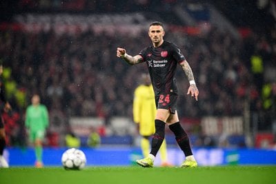 أتلتيكو مدريد يتحرك لضم أليكس جارسيا