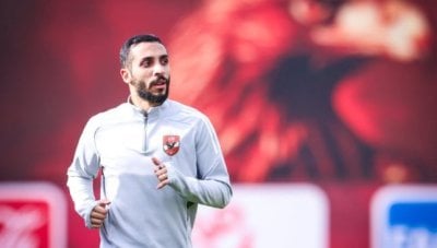 طبيب الأهلي: كريم فؤاد يبدأ العلاج التحفظي وعودته خلال 4 إلى 6 أسابيع