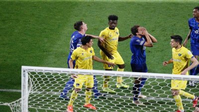 Al-Ittihad and Al-Ahli Pursue the Shining Star of Al-Taawoun
