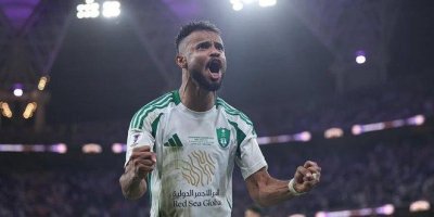 Durée de l'absence de Majrashi prive Al Ahli de ses services dans des confrontations cruciales