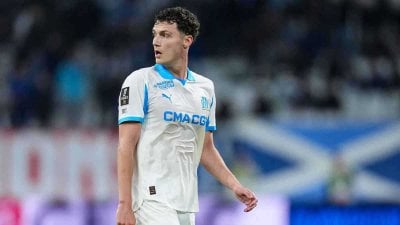 Al Hilal and Al Nassr Compete with Europe to Sign Benjamin Pavard