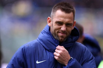 De Vrij se acerca al Al-Sadd tras finalizar su etapa con el Inter