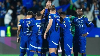 الهلال يفقد 5 لاعبين أمام ضمك