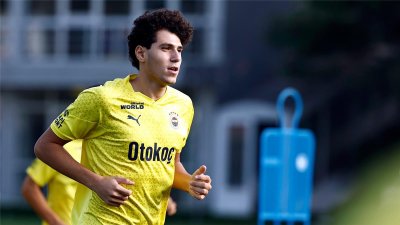 Fenerbahçe's Omar Fayad on Al Ahly's Radar