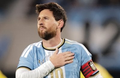 ميسي: سأفتقد الدفاع عن ألوان المنتخب، وهكذا يمكننا تحقيق أشياء مهمة