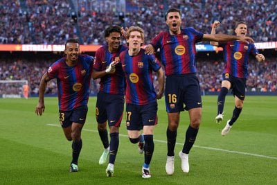 جوردون يفتتح سجله التهديفي مع برشلونة