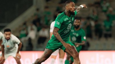 7 غيابات تضرب الأهلي قبل مواجهة الفيحاء في دوري روشن