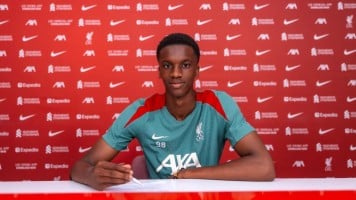 Liverpool anuncia la renovación del contrato de Trey Nunez