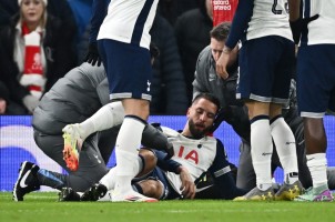 Tottenham player suffers a serious injury