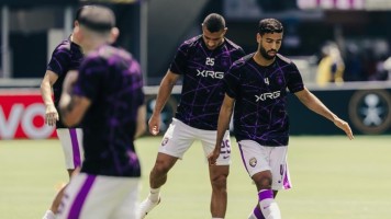 الوداد يفتح باب التفاوض مع العين لاستعارة مدافعه