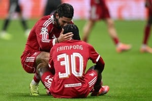La lesión golpea a Jeremy Frimpong