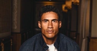 Officially... Cuomo announces his contract with Varane