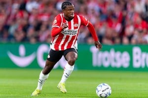 Eindhoven annonce le départ de Malacia et son retour à Manchester United