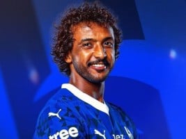 الهلال يلاحق نجوم الفتح لتعويض رحيل الشهراني