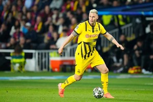 بوروسيا دورتموند يعلن إصابة نيكلاس زوله ومدة غيابه
