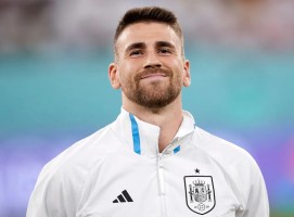 حارس أتلتيك بلباو يرفض مانشستر يونايتد