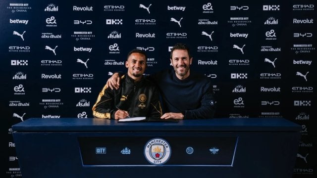 رسميًا: مانشستر سيتي يعلن التعاقد مع إليمان نداي