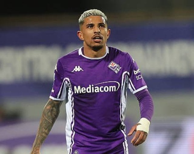 ACF Fiorentina intensifie contre Dodô après son refus de renouveler son contrat