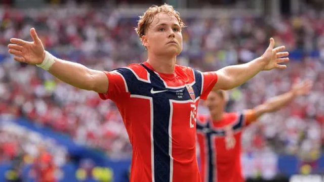 Norway coach warns Šildrup: he must decide between staying at Benfica or leaving